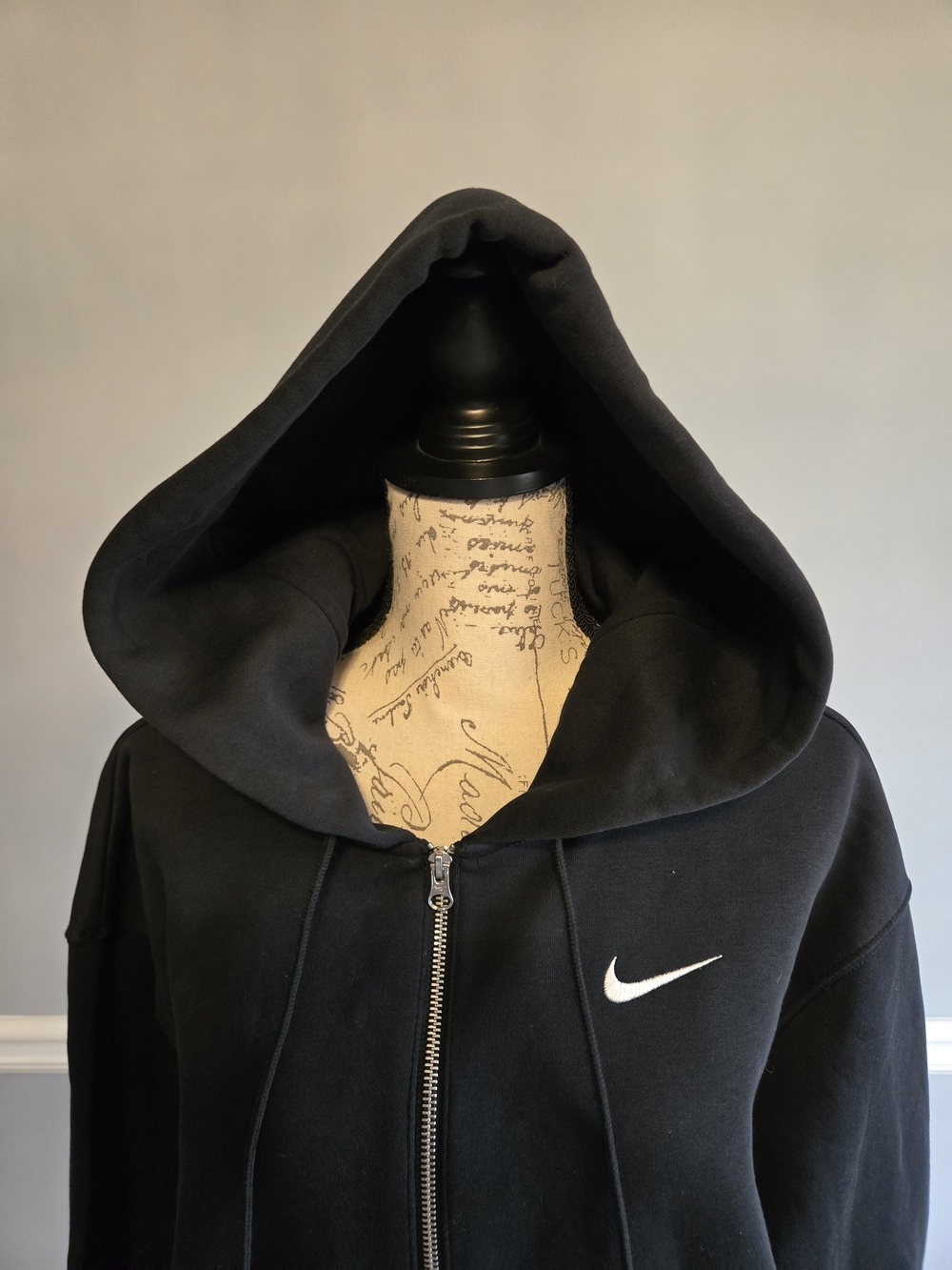 Nike Black Full-Zip Hoodie with Swoosh - Picture 3 of 6